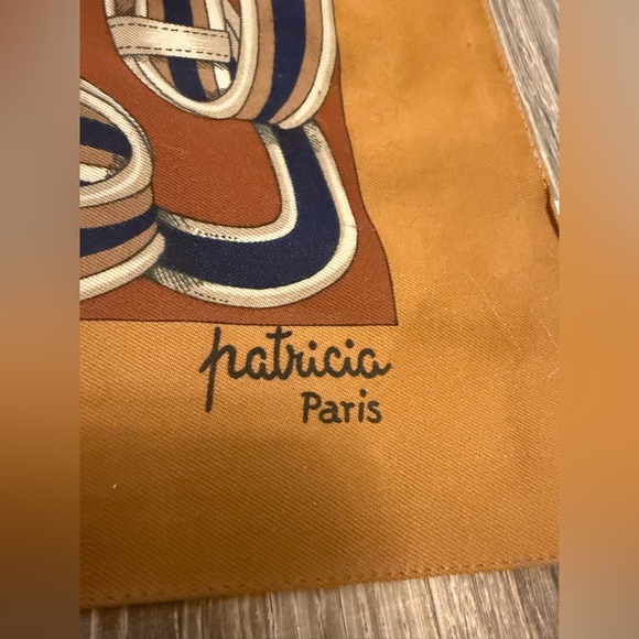 VTG Scarf PATRICIA PARIS Women’s baroque Made in Italy 30x30 Large Square - Picture 2 of 5